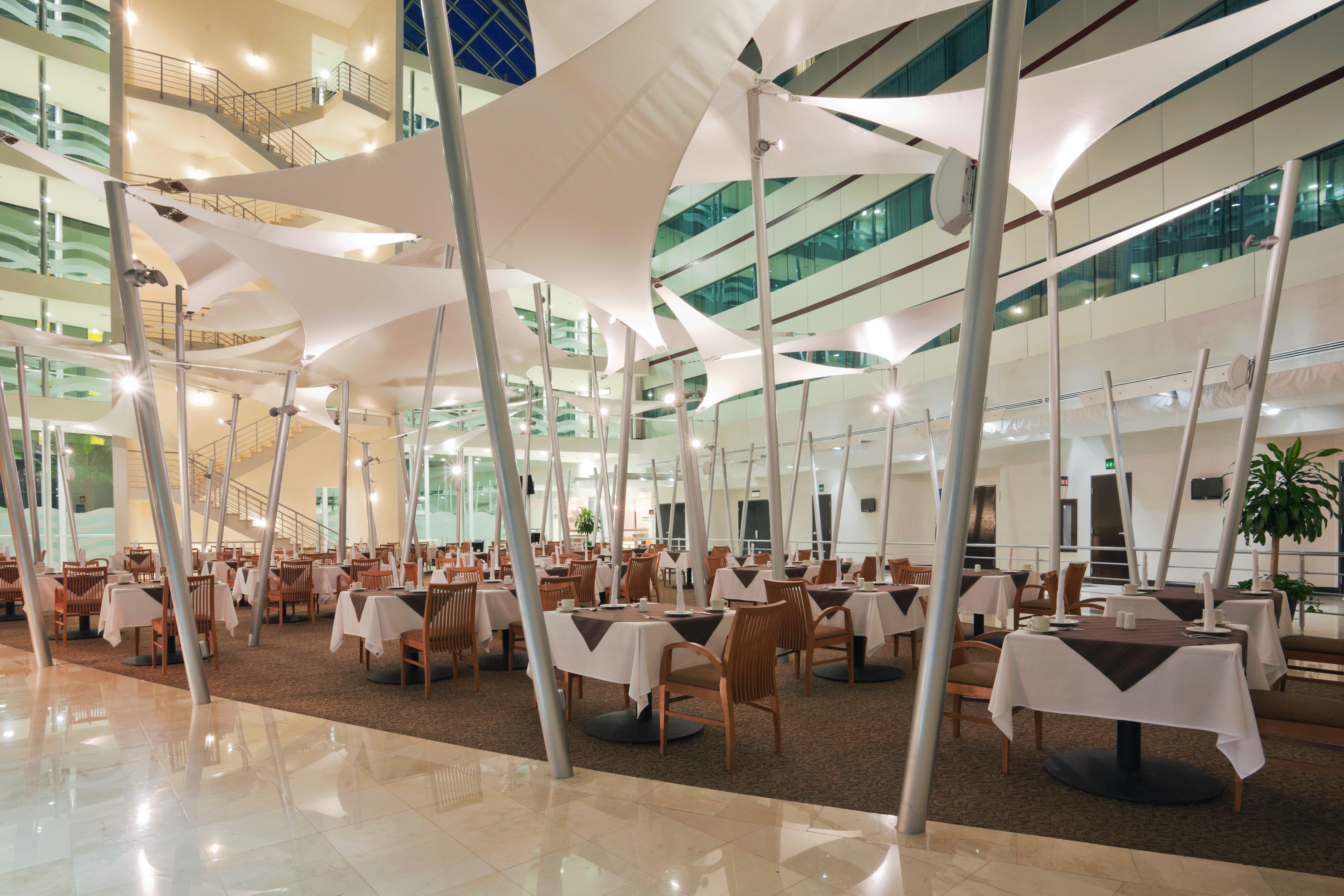 Hotel Crowne Plaza Leon By Ihg Restaurant photo