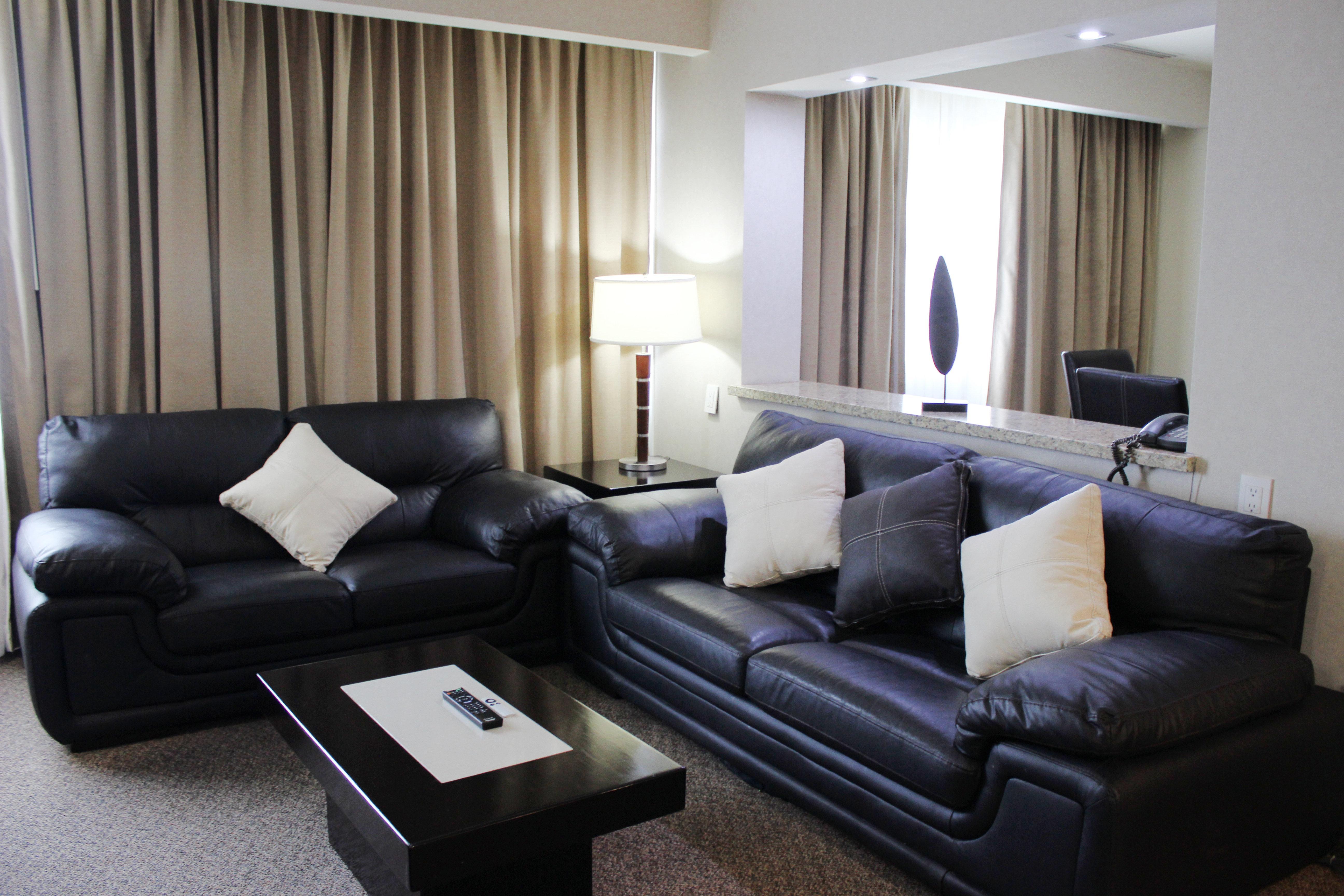 Hotel Crowne Plaza Leon By Ihg Extérieur photo