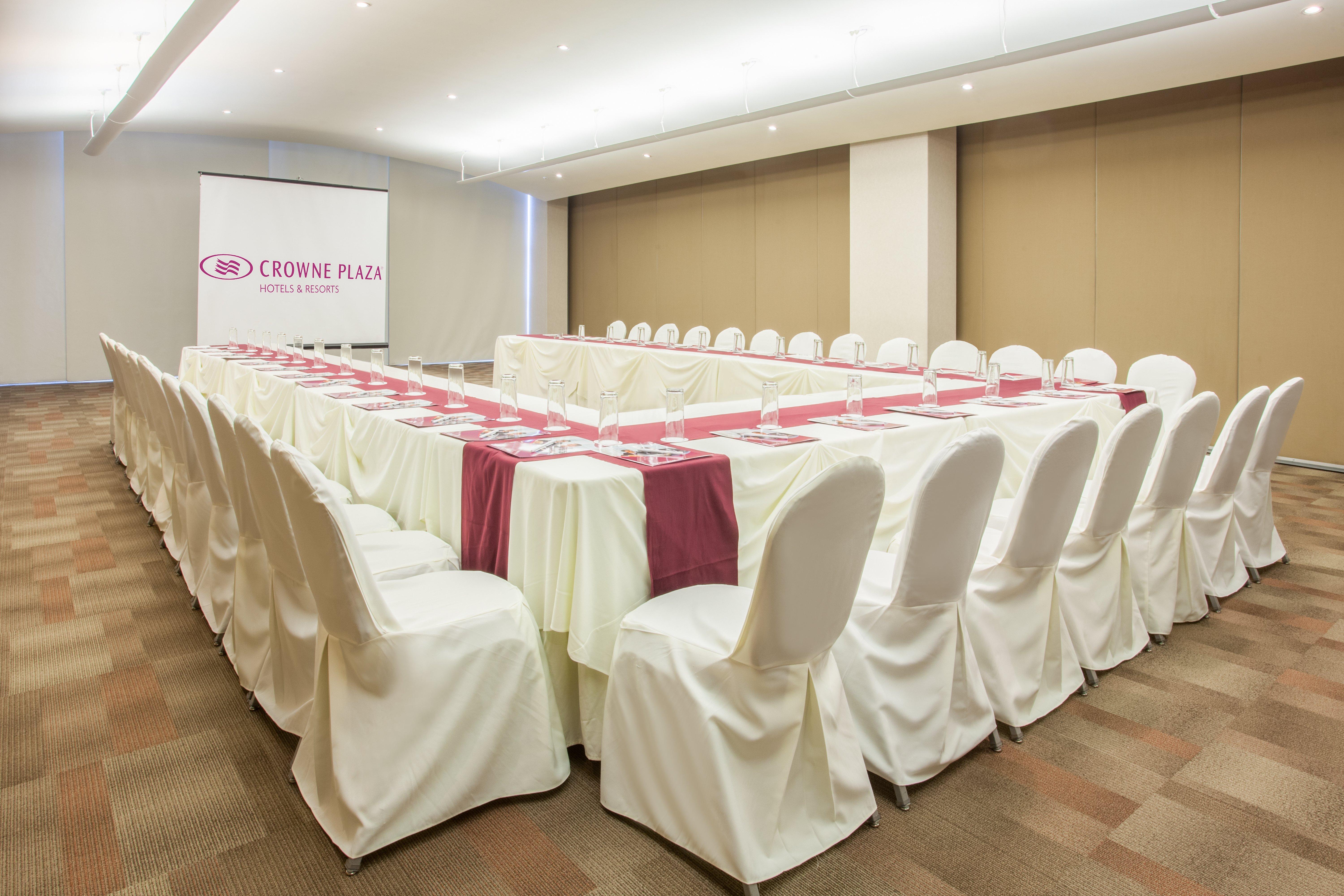 Hotel Crowne Plaza Leon By Ihg Extérieur photo
